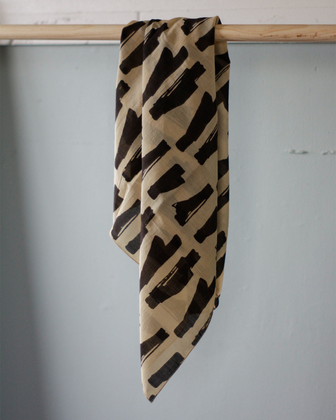 mills | Branch Scarf - Cream -