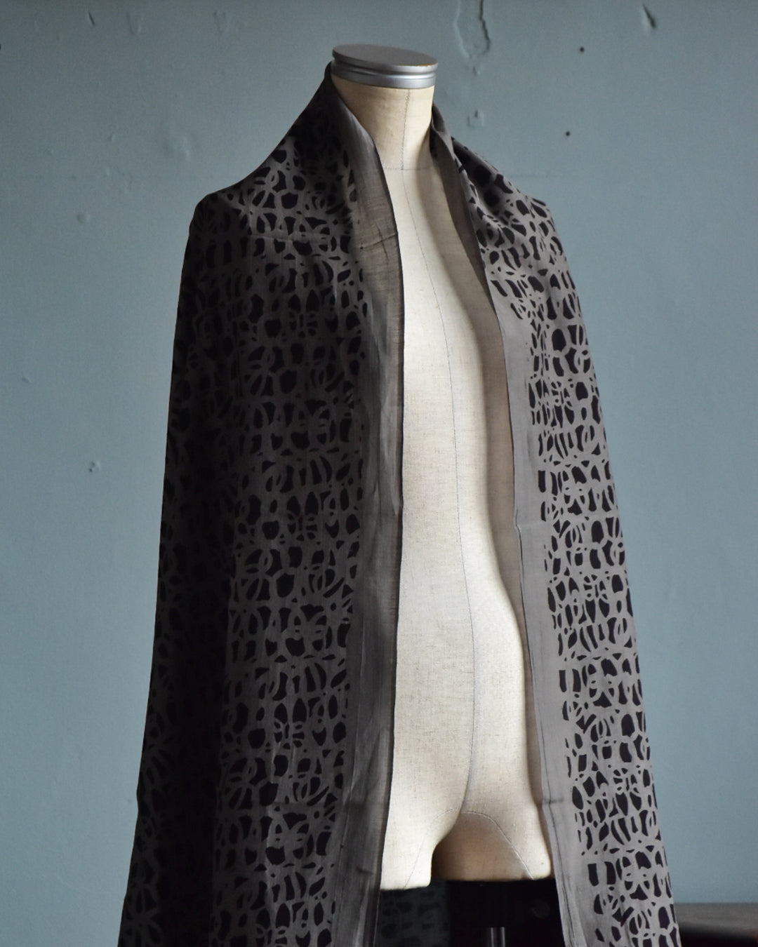 mills | Glint Shawl - Gray-