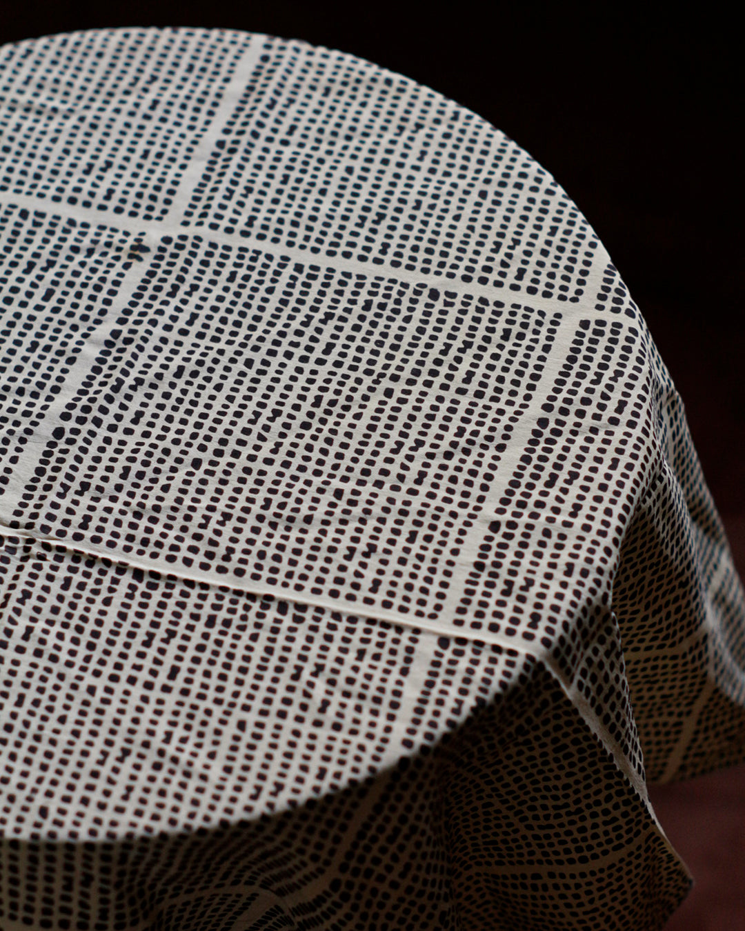 mills / Seed Scarf Cream