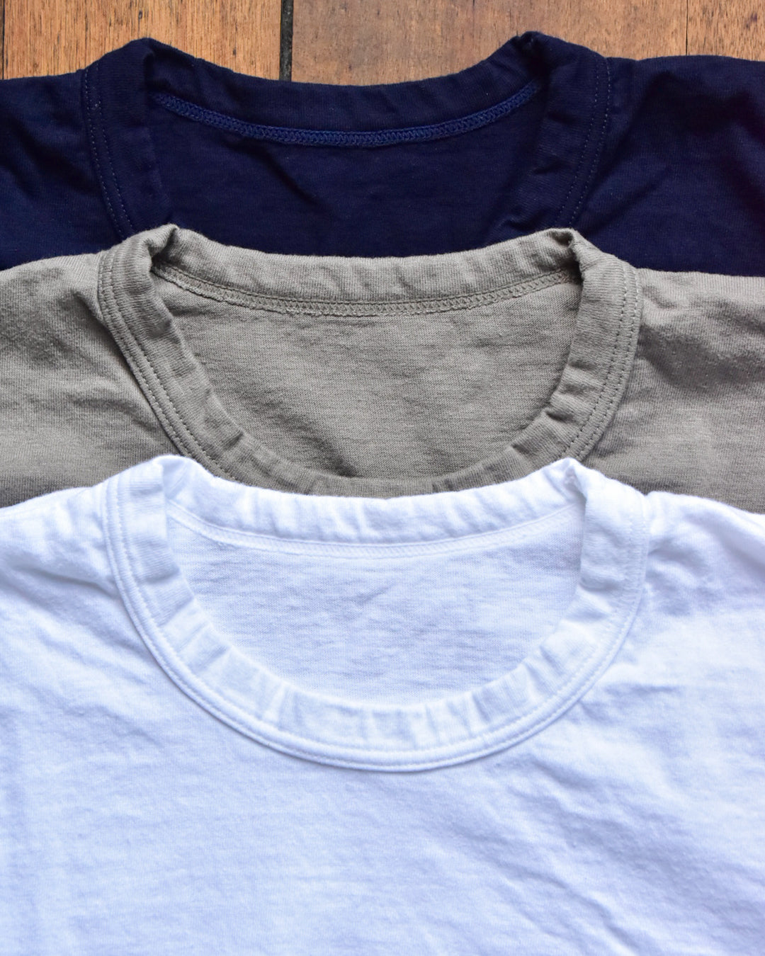 長袖Tシャツ 白