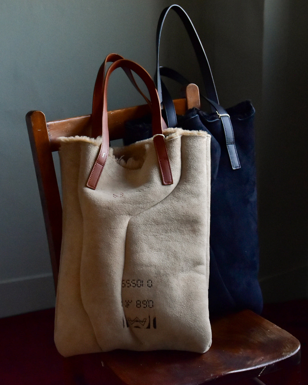 HAAL / PRIMITIVE TOTE BAG -MOUTON-