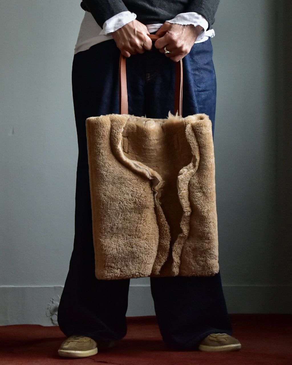 HAAL / PRIMITIVE TOTE BAG -MOUTON-
