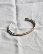 DAN TOMIMATSU | Spool Bangle Wide Halfwind -SL925 / K18