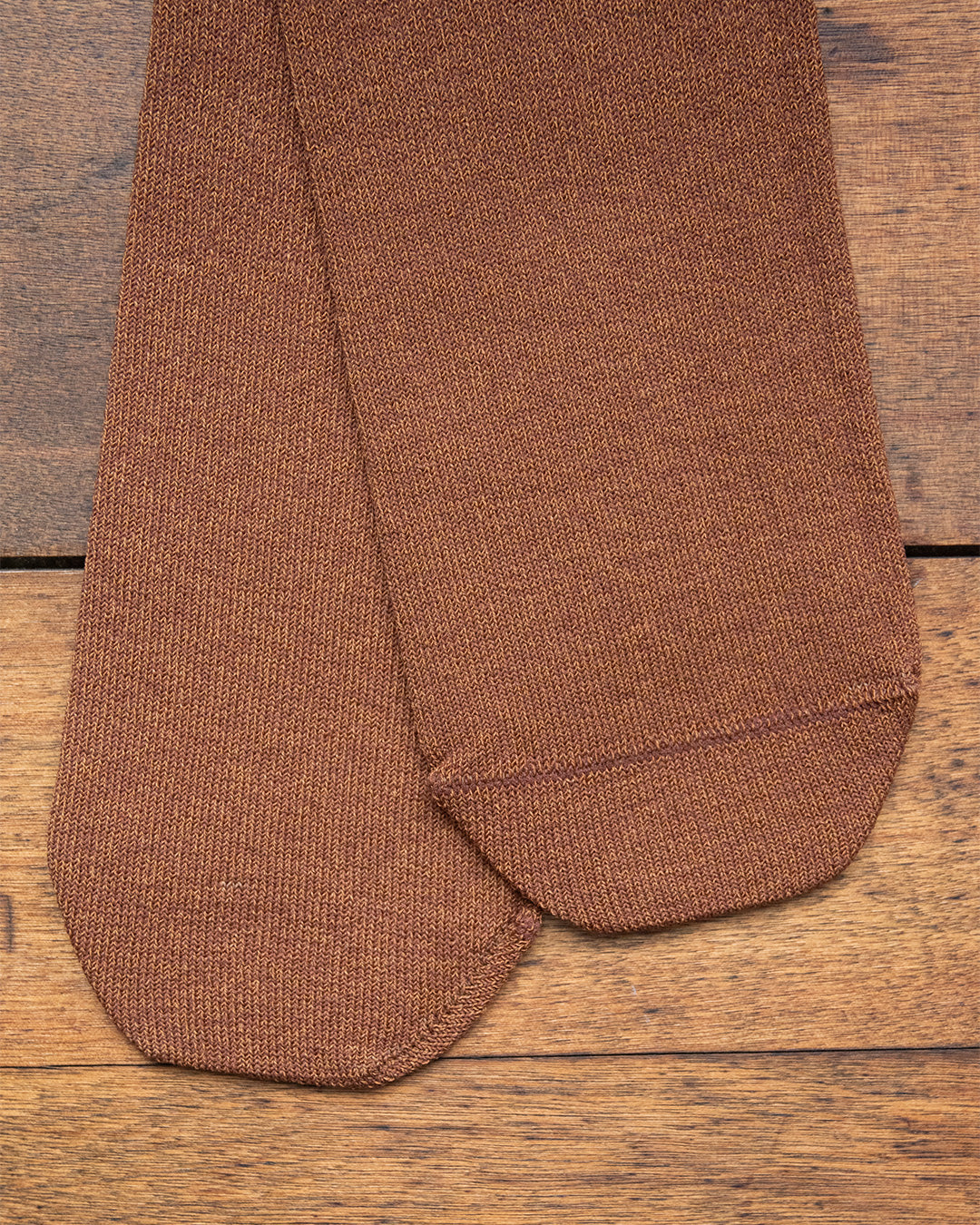 aligatos | paper 01 cinnamon
