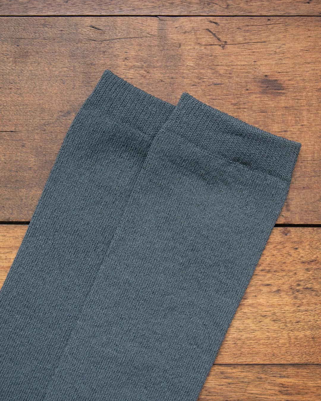 aligatos | paper 01 stone