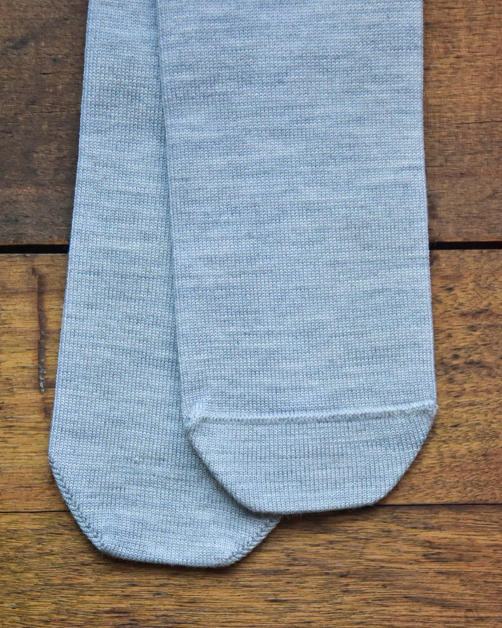 aligatos | wool 01 cloud