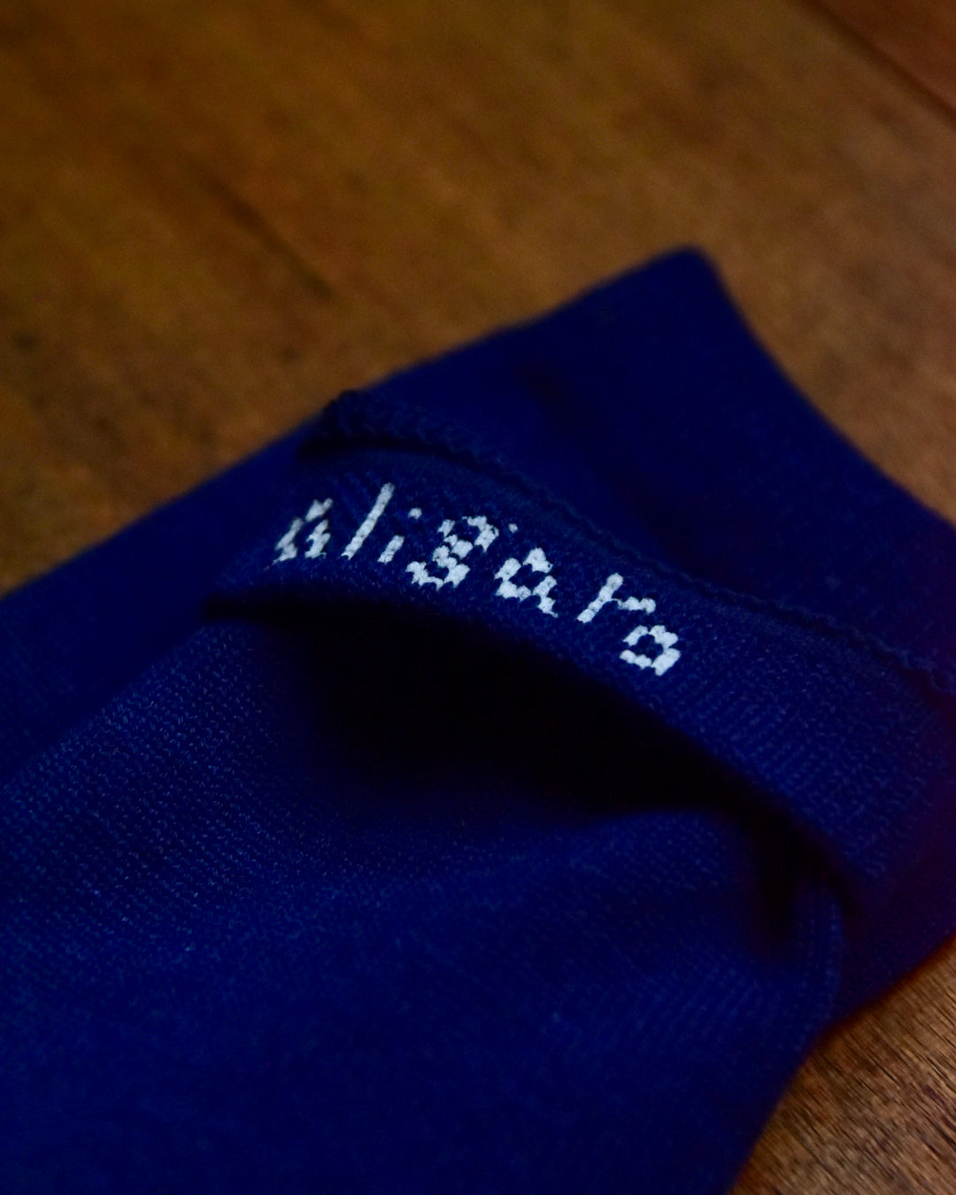aligatos | wool 01 deep sea
