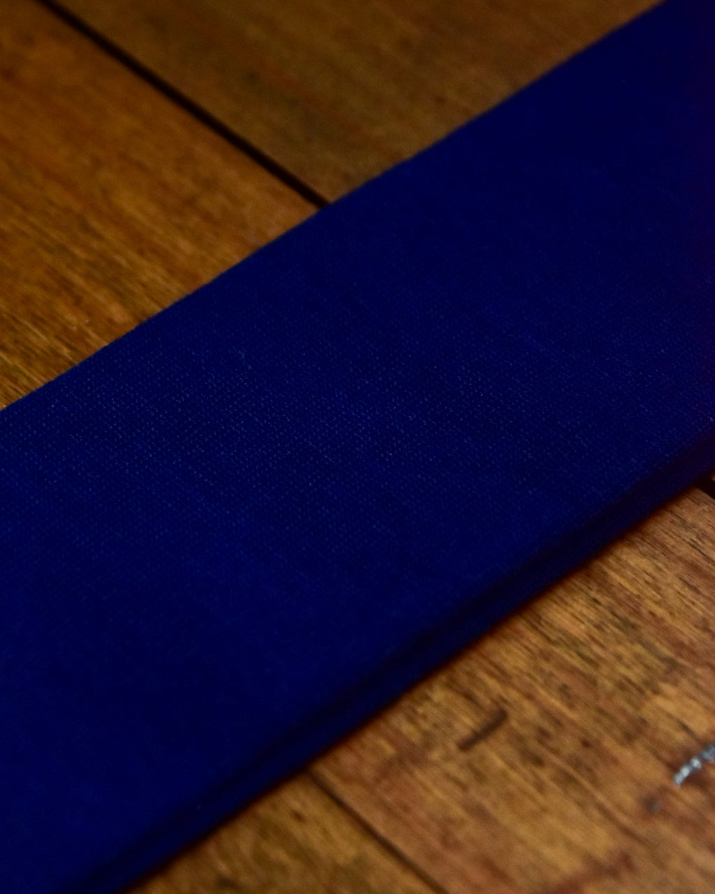 aligatos | wool 01 deep sea