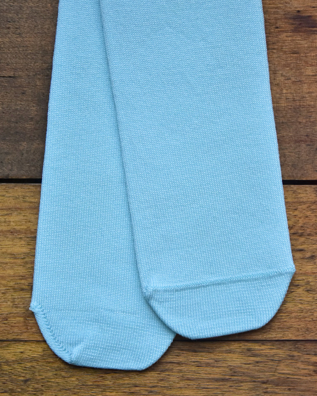 aligatos | wool 01 ice berg