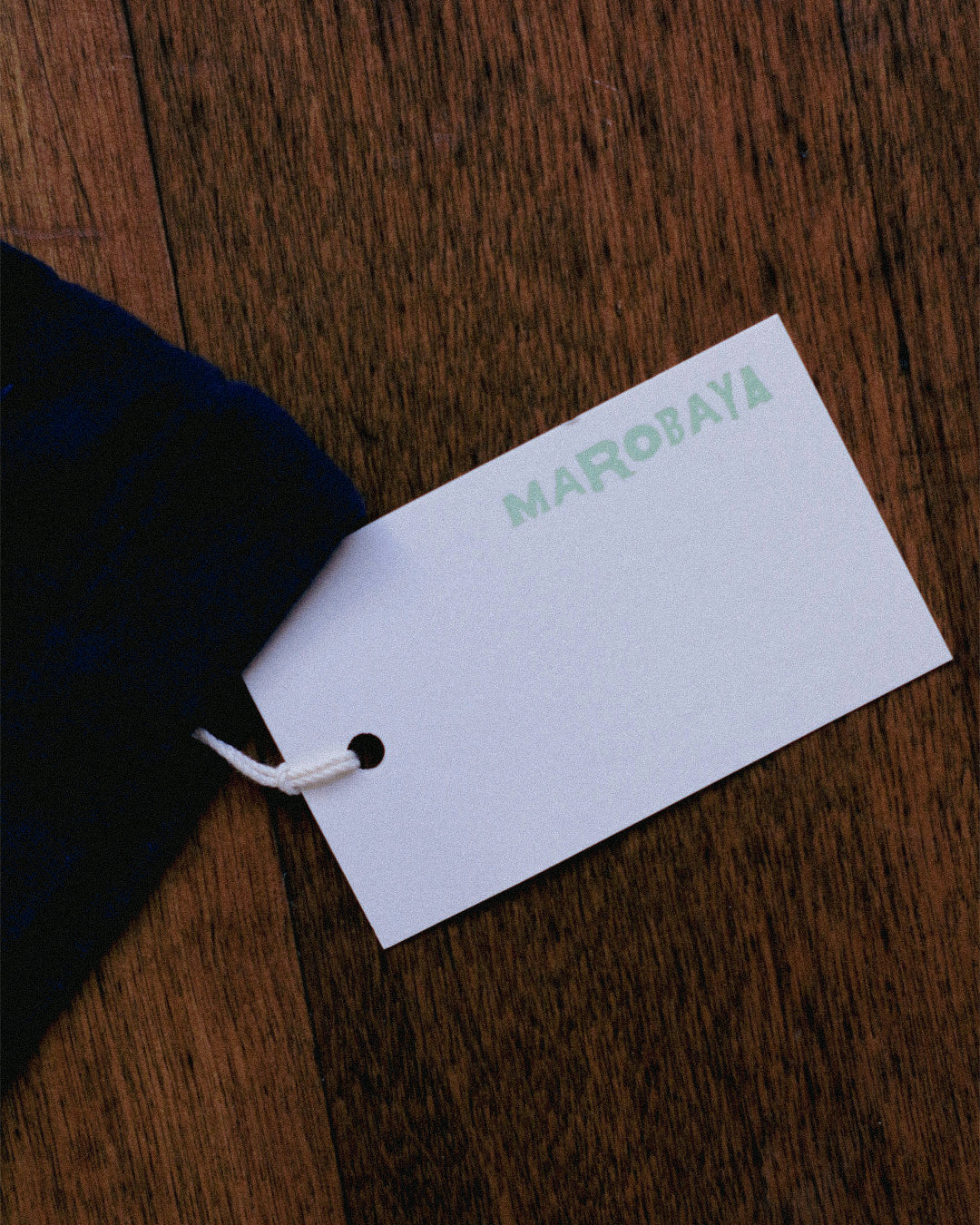 長袖Tシャツ 白