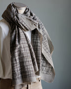 mills | Stone Shawl  Gray