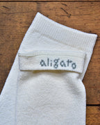 aligatos | paper 01 paper