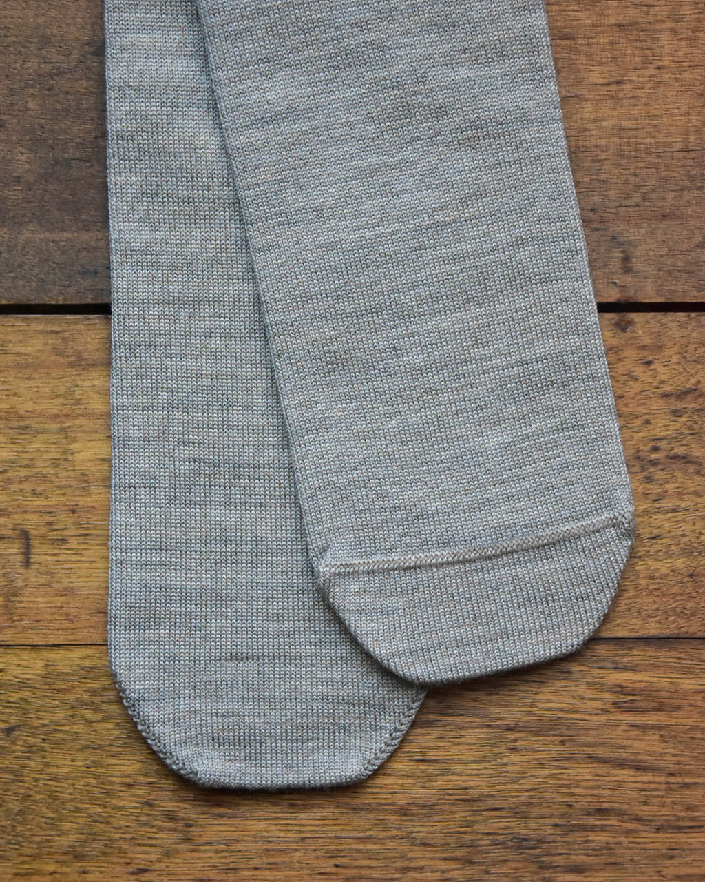 aligatos | wool 01 sand