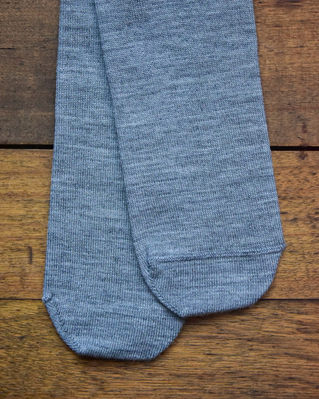 aligatos | wool 01 smoke