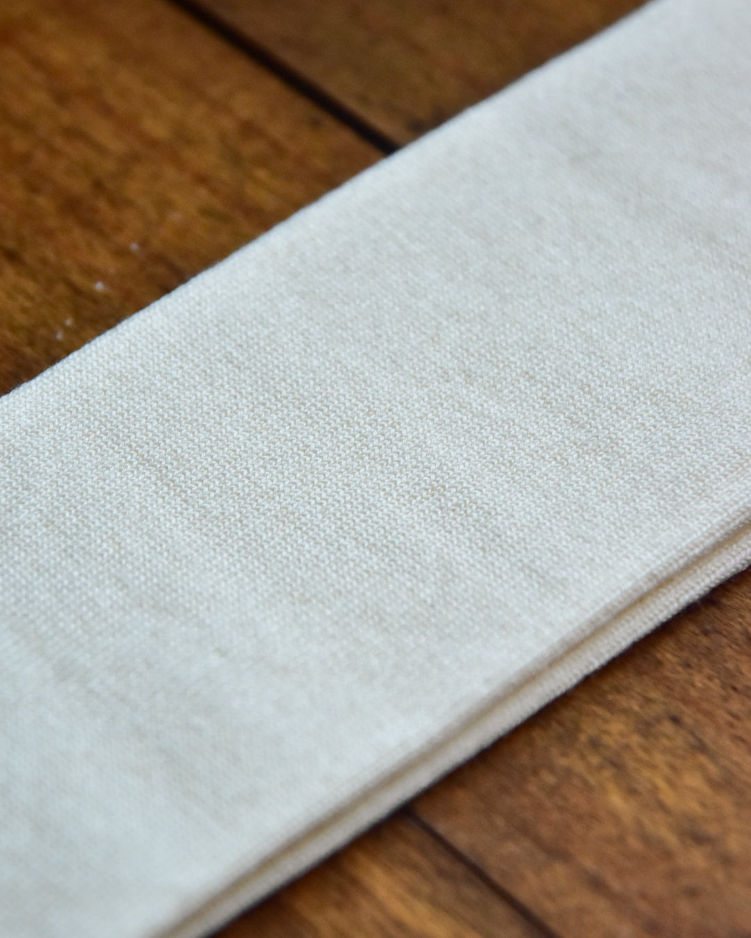 aligatos | wool 01 snow