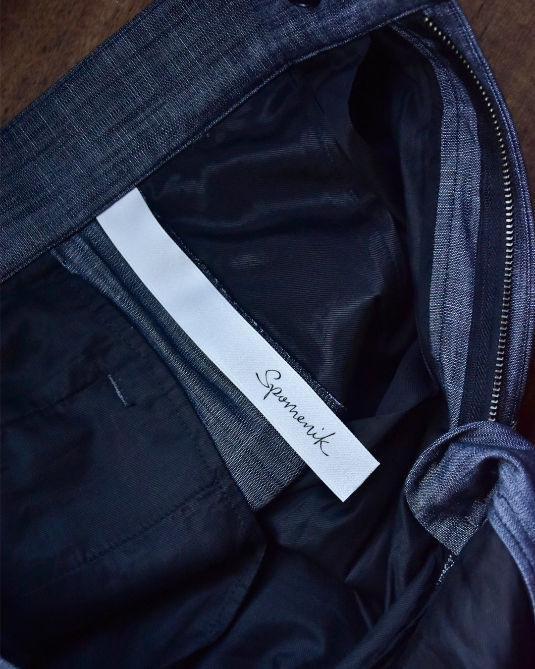 Spomenik | Wide tuck pants  Black