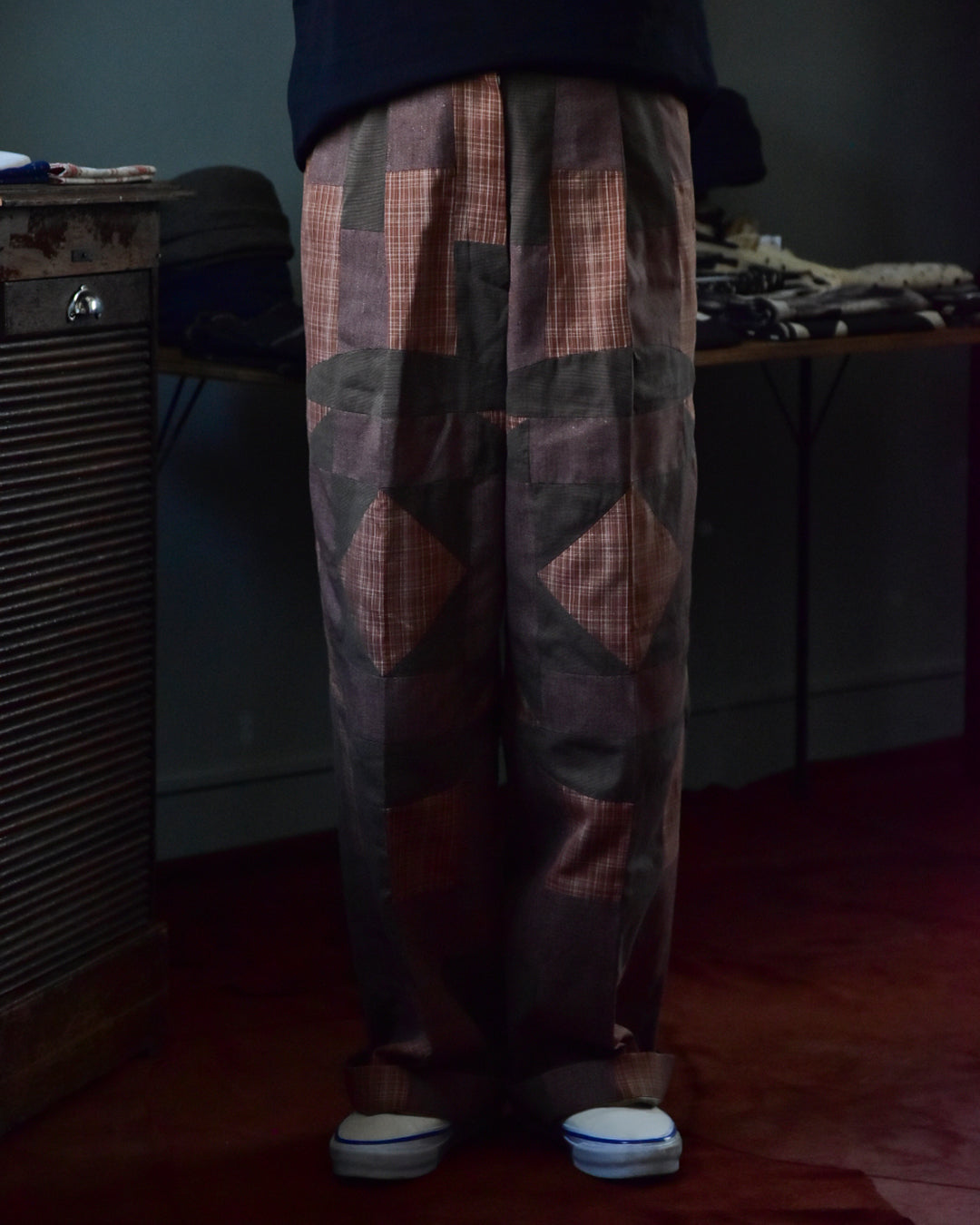 Spomenik | Wide tuck pants Brown