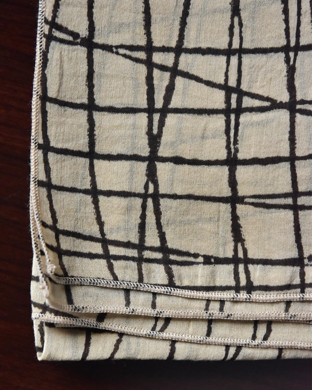 mills | Stone Scarf - Cream -