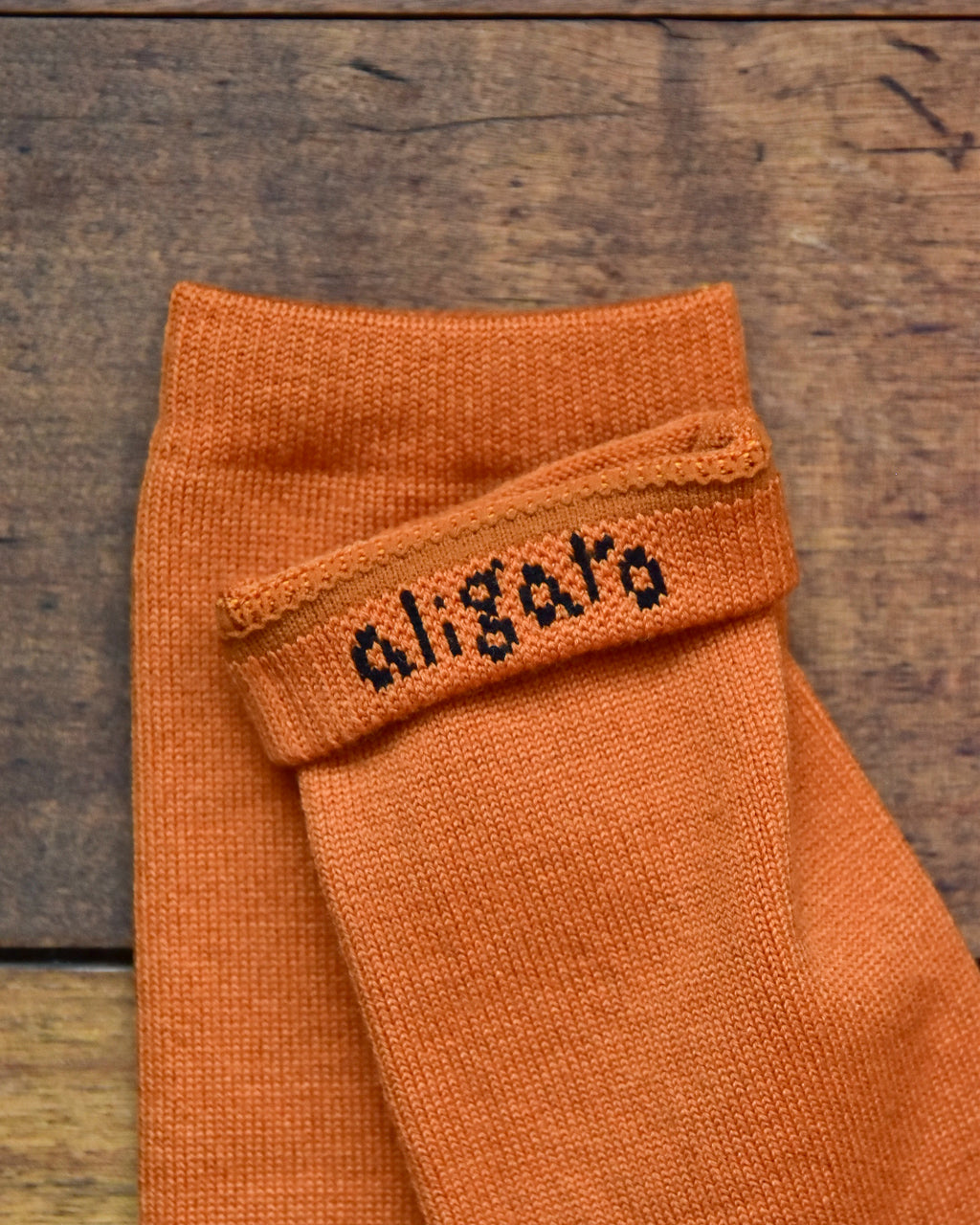 aligatos | wool 01 sunset