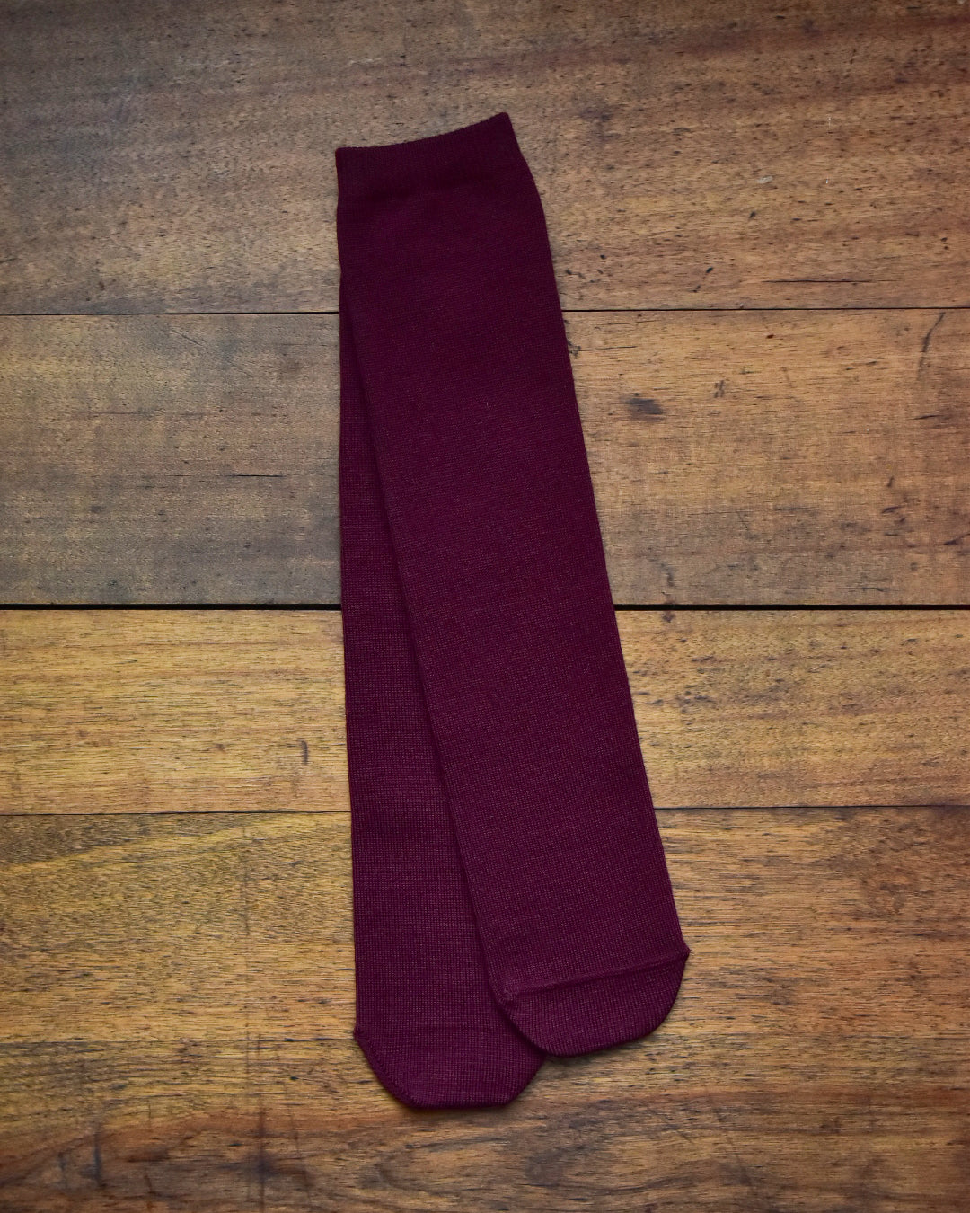 aligatos | wool 01 wine